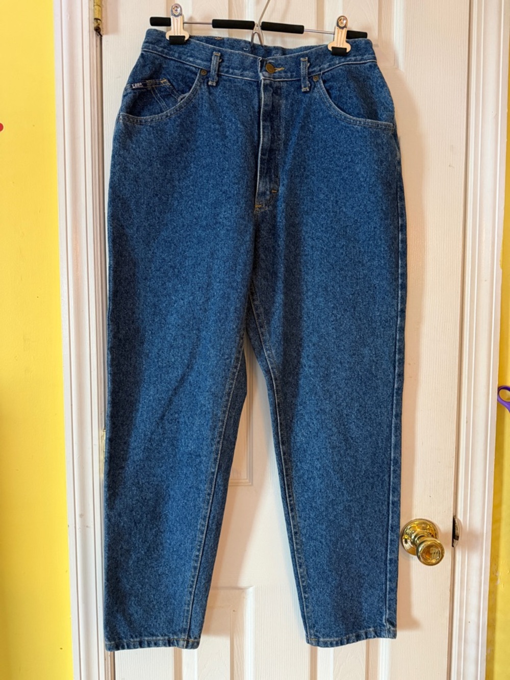 Vintage Lee Riders High Waist Mom Jeans 26” Waist Medium Wash 90s Tapered Denim